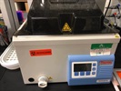 Water Bath with Accurate Temperature Control