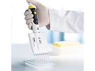Liberate yourself from proprietary tips, Transferpette S pipettes fit most quality tips